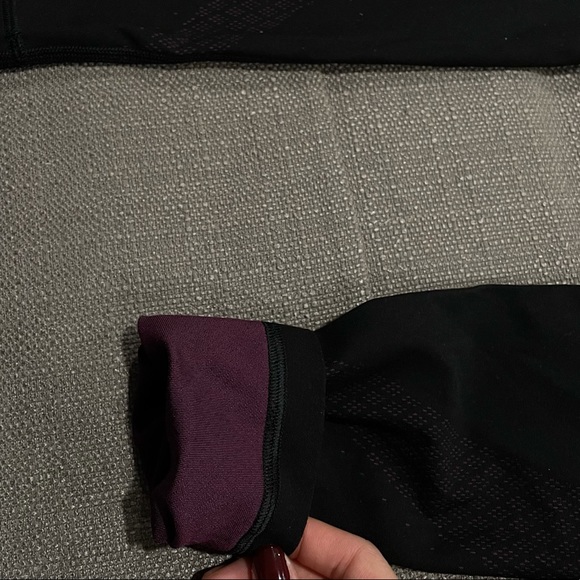 Lululemon Mapped Out High-Rise Tight 28" - Picture 5 of 9